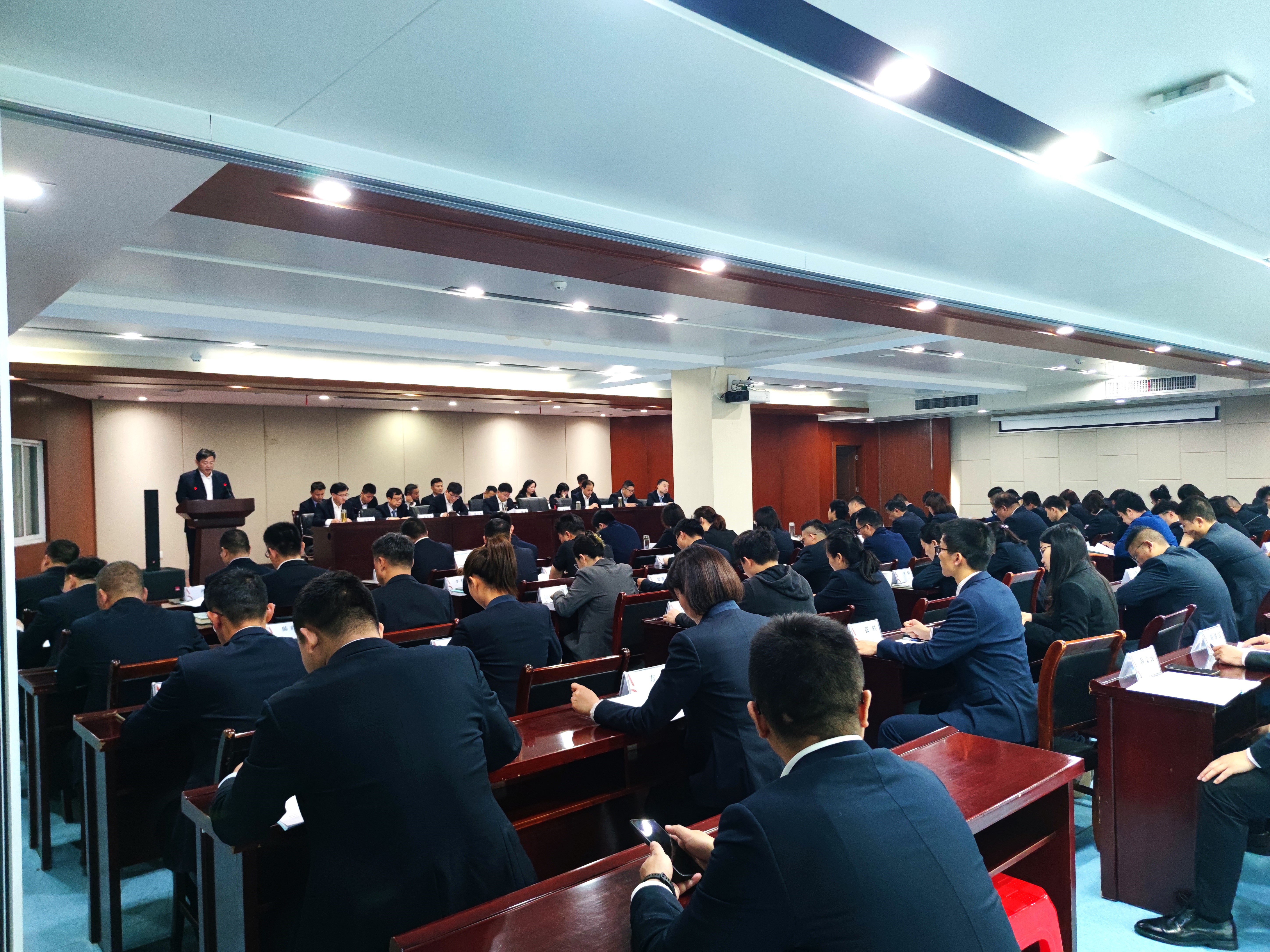 皖投置業(yè)公司召開四屆四次職代會(huì)（工代會(huì)）暨年度經(jīng)營(yíng)工作會(huì)議